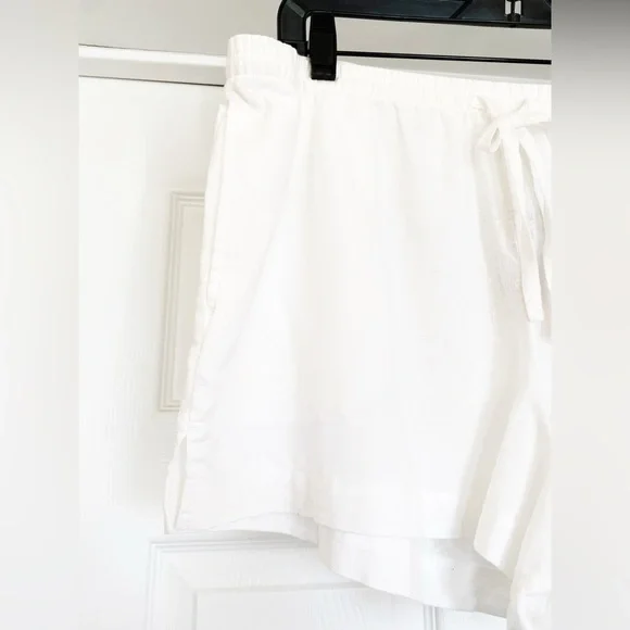 NWT Victoria’s Secret Drawstring Waist Linen Cover-up Shorts in White - Picture 7 of 13